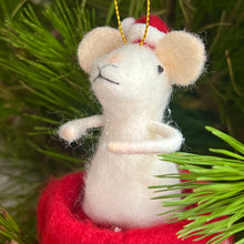 Load image into Gallery viewer, Mouse in a cup - wool ornament
