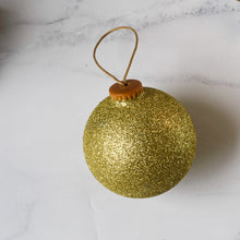 Load image into Gallery viewer, Eco Christmas Bauble - Gold
