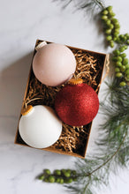 Load image into Gallery viewer, Eco Christmas Bauble - White
